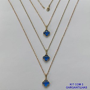 GARGANTILHA NO BRUTO PRONTA PARA O BANHO - KIT COM 3 CORRENTES CADEADOS 45CM E PINGENTES TIPO VAN CLEEF EM VIDRO AZUL ESCURO 10MM - PESO TOTAL 6GR - BRU15707