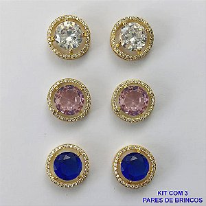 BRINCO NO BRUTO PRONTO PARA O BANHO - KIT COM 3 BRINCOS DE PINO COM BASES EM ALTA FUSÃO REDONDAS CRAVEJADAS COM MICROS ZIRCÔNIAS CRISTAIS E PEDRAS EM ZIRCÔNIAS 10MM - PESO TOTAL 16,4GR BRU15875