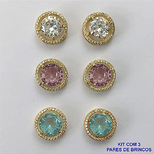 BRINCO NO BRUTO PRONTO PARA O BANHO - KIT COM 3 BRINCOS DE PINO COM BASES EM ALTA FUSÃO REDONDAS CRAVEJADAS COM MICROS ZIRCÔNIAS CRISTAIS E PEDRAS EM ZIRCÔNIAS 10MM - PESO TOTAL 16,4GR BRU15876