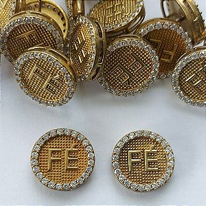 BRINCO NO BRUTO PRONTO PARA O BANHO - BRINCO DE PINO REDONDO PALAVRA FÉ CRAVEJADO EM MICROS ZIRCÔNIAS 16MM - PESO: 4,6GR - COMPOSIÇÃO: LATÃO / ZIRCÔNIA - BRU15896