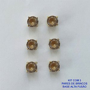 BRINCO NO BRUTO PRONTO PARA O BANHO - KIT COM 3 BRINCOS DE PINO COM BASE EM ALTA FUSÃO COM ZIRCÔNIA MARROM REDONDA 6X6MM - PESO TOTAL 3,4GR - BRU15964