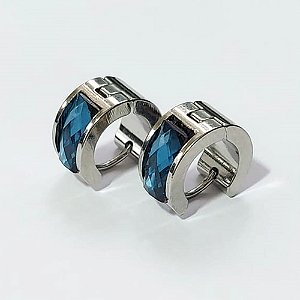 BRINCO EM AÇO INOXIDÁVEL - (CX.137) BRINCO DE ARGOLA COM STRASS AZUL 7X14MM - COMPOSIÇÃO: AÇO INOXIDÁVEL - AÇO2165