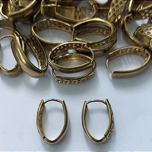 BRINCO NO BRUTO PRONTO BANHO(CX138) - BRINCO ARGOLA DE PRESSÃO (TRANQUETA) COM DETALHES VAZADOS - TAMANHO: 7X20MM - PESO TOTAL 4,2GR - BRU16041