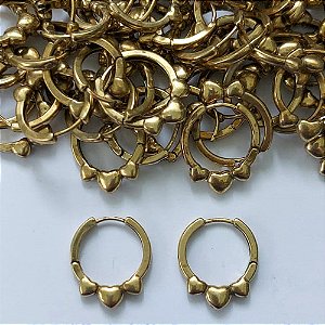 BRINCO NO BRUTO PRONTO PARA O BANHO(CX137) - BRINCO ARGOLINHA DE PRESSÃO (TRANQUETA) COM CORAÇÕES - TAMANHO: 3X21MM - PESO TOTAL 4,6GR - BRU16046