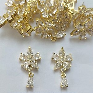 BRINCO NO BRUTO PRONTO PARA O BANHO(CX139) - BRINCO DE PINO FLOR CRAVEJADA EM MICROS ZIRCÔNIAS 24MM - PESO: 4GR - COMPOSIÇÃO: LATÃO / ZIRCÔNIA - BRU16109