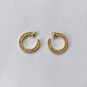 BRINCO FOLHEADO A OURO - BANHADO COM 5 MILÉSIMOS + VERNIZ DIAMOND - (CRIS) BRINCO DE PINO CÍRCULO VAZADO 13MM - OURO480