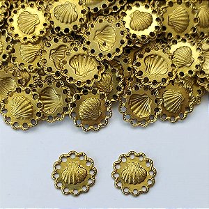 ACESSÓRIO NO BRUTO PRONTO PARA O BANHO - (3.1898) (CX.113) PINGENTE REDONDO CONCHA 12MM - COMPOSIÇÃO: 100% LATÃO - PESO TOTAL 0,3GR - BRU0003229