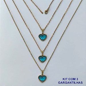 GARGANTILHA NO BRUTO PRONTA PARA O BANHO - KIT COM 3 CORRENTES CADEADOS 45CM E PINGENTES CORAÇÃO EM VIDRO AZUL 10MM - PESO TOTAL 6,1GR - BRU16192