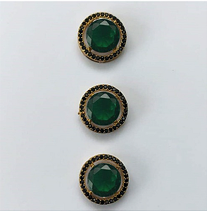 PINGENTE NO BRUTO PRONTO PARA O BANHO - KIT COM 3 PINGENTES COM BASES EM ALTA FUSÃO REDONDAS CRAVEJADAS COM MICROS ZIRCÔNIAS CRISTAIS NEGRO E PEDRA EM ZIRCÔNIA 10MM - PESO TOTAL 6,6GR - BRU0003291