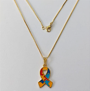 GARGANTILHA FOLHEADO A OURO COM CORRENTE VENEZIANA DE 45CM PINGENTE DE AUTISMO OURO000638