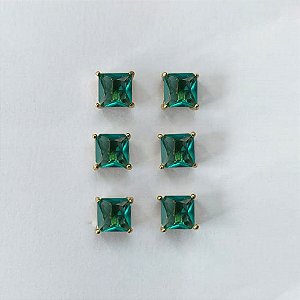 BRINCO NO BRUTO PRONTO PARA O BANHO - KIT COM 3 BRINCOS DE PINO COM BASE EM ALTA FUSÃO COM ZIRCÔNIA VERDE QUADRADA 6X6MM - PESO TOTAL 3,5GR - BRU16305