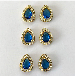 BRINCO NO BRUTO PRONTO PARA O BANHO - KIT COM 3 BRINCOS DE PINO COM BASE EM ALTA FUSÃO COM ZIRCÔNIA GOTA 6X8MM - PESO TOTAL 8.7GR(TREIS PAR) - BRU0003300