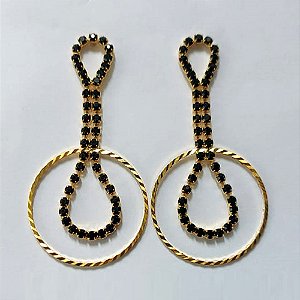 BRINCO FOLHEADO A OURO - BANHADO COM 5 MILÉSIMOS + VERNIZ DIAMOND - BRINCO DE PINO COM ZIRCÔNIAS NEGRAS 56MM - OURO858