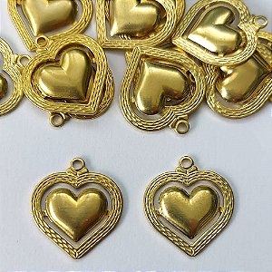ACESSÓRIO NO BRUTO PRONTO PARA O BANHO - (CX.17) (169) PINGENTE CORAÇÃO DUPLO 20MM - PESO TOTAL 1,2GR - COMPOSIÇÃO: 100% LATÃO - BRU0003380