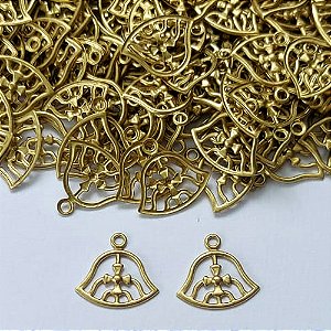 ACESSÓRIO NO BRUTO PRONTO PARA O BANHO - (CX.67) (V3990) SINO VAZADO 13MM - PESO TOTAL 0,3GR - COMPOSIÇÃO: 100% LATÃO - BRU0003397