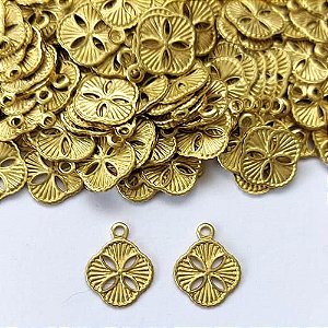 ACESSÓRIO NO BRUTO PRONTO PARA O BANHO - (V3995) FLOR VAZADA 10MM - PESO TOTAL 0,2GR - COMPOSIÇÃO: 100% LATÃO - BRU0003402