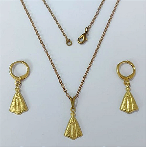 CONJUNTO NO BRUTO PRONTO PARA O BANHO - (E972) CONJUNTO COM CORRENTE CADEADO 45CM COM BRINCOS ARGOLINHA DE PRESSÃO (NOSSA SENHORA APARECIDA) 13MM - PESO: 3,1GR - COMPOSIÇÃO: 100% LATÃO - BRU0003418