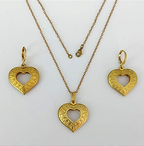 CONJUNTO NO BRUTO PRONTO PARA O BANHO - (397) TAMANHO CORAÇÃO 24X22MM / CONJUNTO COM CORRENTE CADEADO 45CM(CORAÇÃO 16MM) COM BRINCOS ARGOLINHA DE PRESSÃO - PESO: 9.4GR - COMPOSIÇÃO: 100% LATÃO - BRU0003431