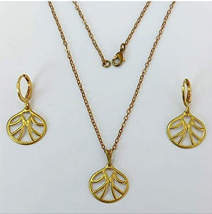 CONJUNTO NO BRUTO PRONTO PARA O BANHO - (V3297) FLOR 14MM / CONJUNTO COM CORRENTE CADEADO 45CM COM BRINCOS ARGOLINHA DE PRESSÃO - PESO: 3.9GR - COMPOSIÇÃO: 100% LATÃO - BRU0003443