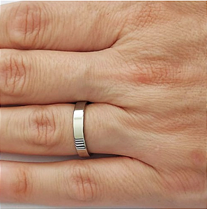 CX/36)ALIANÇA EM AÇO INOXIDAVEL LARGURA 3MM (CAIXA COM NUMERO VARIADOS DO 14 ATE 28) AÇO2283