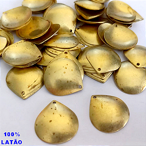 ACESSÓRIO NO BRUTO PRONTO PARA O BANHO(PINGENTE PARA GRAVAÇÃO) - (V1446) ACESSORIO 16MM ABAULADO COM UMA ARGOLA-(CX143) COMPOSIÇÃO: 100% LATÃO - PESO: 0,7GR - BRU0003498