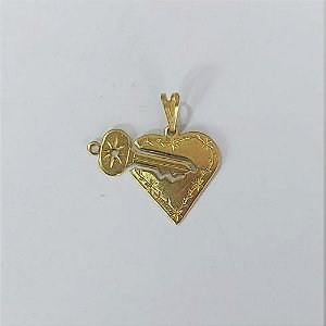 PINGENTE NO BRUTO PRONTO PARA O BANHO(368) - PINGENTE CORÇÃO COM CHAVE 17X23MM PESO 0,7GR - BRU0003630