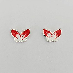 BRINCO FOLHEADO A PRATA COM 50 MILÉSIMOS + VERNIZ DIAMOND - BRINCO DE PINO BORBOLETA VERMELHA COM BRANCA 8MM PRA821