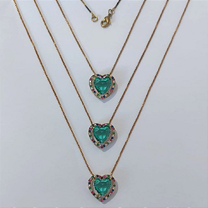 GARGANTILHA NO BRUTO PRONTA PARA O BANHO - KIT COM 3 GARG. COM CORRENTES VENEZIANA 45CM E PINGENTES COM BASES EM ALTA FUSÃO CORAÇÃO CRAVEJADAS COM MICROS ZIRCÔNIAS COLORIDA E PEDRA EM ZIRCÔNIA 10MM - PESO TOTAL 3,4GR/UNIDADE - BRU0003759