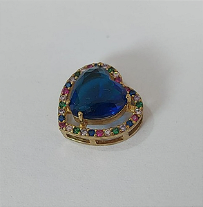 PINGENTE NO BRUTO PRONTO PARA O BANHO - PINGENTE CORAÇÃO COM MICRO ZIRCÔNIAS COLORIDAS E ZIRCÔNIA 10MM- COMPOSIÇÃO: LATÃO / ZIRCÔNIA - TAMANHO 14MM - PESO TOTAL 2.3GR - BRU3761