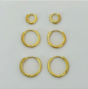 BRINCO NO BRUTO PRONTO PARA O BANHO LATÃO - (CX.149) TRIO DE BRINCO COM 3 PARES CRAVEJADOS COM MICROS ZIRCÔNIAS - TAMANHOS: 10/14/16MM - PESO TOTAL 6,8GR - BRU23947