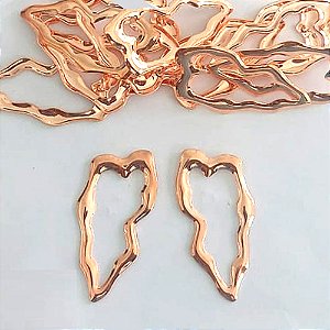 BRINCO NO BRUTO PRONTO BANHO - BRINCO DE PINO CORAÇÃO ESTILIZADO VAZADO - TAMANHO 21X40MM - PESO TOTAL 2,6GR - BRU23975