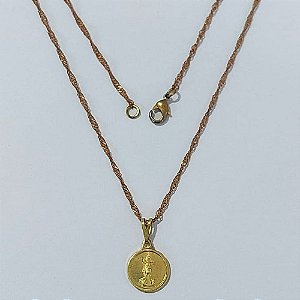 GARGANTILHA NO BRUTO PRONTA PARA O BANHO - (E2125) GARGANTILHA COM CORRENTE SINGAPURA 45CM E PINGENTE SANTO EXPEDITO 11MM - PESO: 3,2GR - COMPOSIÇÃO: 100% LATÃO - BRU24019