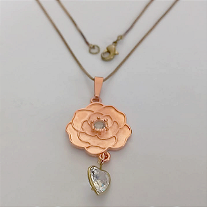 GARGANTILHA NO BRUTO PRONTO PARA O BANHO(CRIS)COM FECHO LAGOSTA - (CX.152) - UMA FLOR DE 18MM COM DUAS PEDRA ZIRCONIA - TAMANHO 45CM( PESO 4.9GR - BRU24120