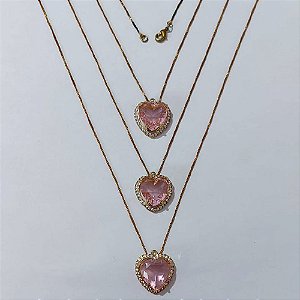 GARGANTILHA NO BRUTO PRONTA PARA O BANHO - KIT COM 3 CORRENTES VENEZIANAS 45CM E PINGENTES COM BASES CORAÇÃO CRAVEJADO EM MICRO ZIRCÔNIAS CRISTAIS E PEDRA EM ZIRCÔNIA ROSA 15X15MM - PESO TOTAL 19,8GR - BRU24222