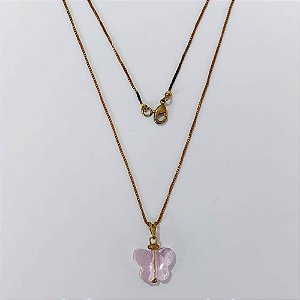 GARGANTILHA NO BRUTO PRONTA PARA O BANHO - (CX.15) GARGANTILHA COM CORRENTE VENEZIANA 45CM - PINGENTE BORBOLETA VIDRO ROSA 15MM - PESO TOTAL 3,3GR - COMPOSIÇÃO: LATÃO / VIDRO - BRU24304