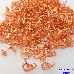 BRINCO NO BRUTO PRONTO PARA O BANHO(CRIS)(pote) - COM BASE DE PINO COM )TAMANHO DO BRINCO 10MM - PESO TOTAL 1.1GR (peso do par) - BRU24384