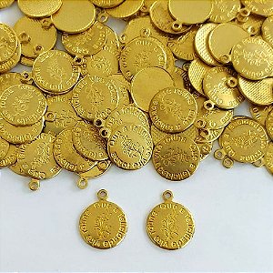 ACESSÓRIO NO BRUTO PRONTO PARA O BANHO - (3735) (CX.72) PINGENTE REDONDO QUE A FELICIDADE VIRE ROTINA 12MM COM UMA ARGOLINHA - COMPOSIÇÃO: 100% LATÃO - PESO TOTAL 0,7GR - BRU24412