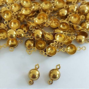 ACESSÓRIO NO BRUTO PRONTO PARA O BANHO - (1003) (CX.72) BOLINHA DUPLA MM COM DUAS ARGOLINHA - COMPOSIÇÃO: 100% LATÃO - PESO TOTAL 0,9GR - BRU24413