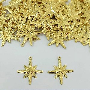ACESSÓRIO NO BRUTO PRONTO PARA O BANHO - (5973) (CX.72) PINGENTE ESTRELA 8 PONTAS 18MM COM UMA ARGOLINHA - COMPOSIÇÃO: 100% LATÃO - PESO TOTAL 0,6GR - BRU24414