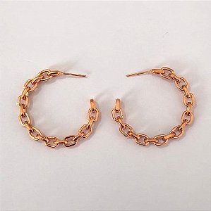 BRINCO NO BRUTO PRONTO PARA O BANHO(CX158) BRINCO ARGOLA TRABALHADO TIPO CORRENTE 3,5CM( PESO 8.8GR (BRU24619