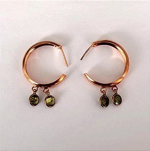 BRINCO NO BRUTO PRONTO PARA O BANHO(CX158)(BRINCO DE ARGOLA COM DUAS PEDRA DE ZIRCONIA(TAMANHO 2,5CM)( PESO 4.7GR (BRU24621