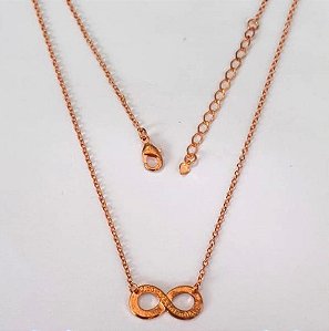 GARGANTILHA NO BRUTO PRONTO PARA O BANHO(CX159)- GARGANTILHA COM CORRENTE CADEADO DE 45CM + PINGENTE DE INFINITO 2CM - PESO TOTAL 3.4GR - BRU24683