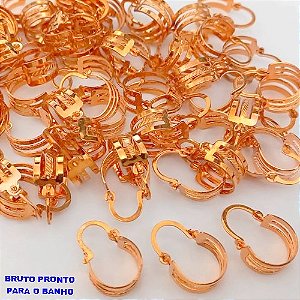 BRINCO NO BRUTO PRONTO PARA O BANHO(CX162)- BRINCO NO BRUTO 100% LATÃO BRINCO DE ARGOLA(TAMANHO 1CM)/ - PESO TOTAL 1.1GR - BRU24788