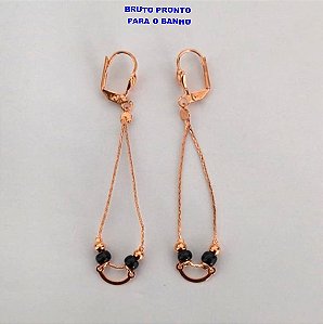 BRINCO NO BRUTO PRONTO PARA O BANHO(CX162)- BRINCO NO BRUTO PRONTO PARA O BANHO - 100% LATÃO -COM BASE DE PRESSÃO COM CORRENTE E PEDRA DE PORCELANA DE 2MM - PESO TOTAL 2.5GR - BRU24804