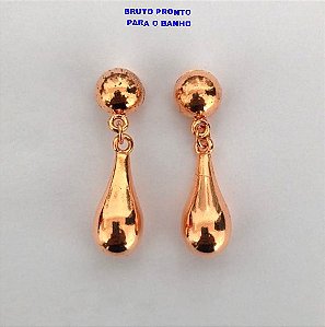 BRINCO NO BRUTO PRONTO PARA O BANHO(CX163)- BRINCO NO BRUTO PRONTO PARA O BANHO -COM BASE E PINGENTE EM ABS - PESO TOTAL 3.7GR - BRU24806
