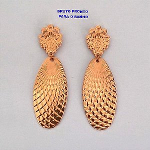 BRINCO NO BRUTO PRONTO PARA O BANHO(CX163)- BRINCO NO BRUTO PRONTO PARA O BANHO -COM BASE TODA TRABALHADA E PINGENTE DE 3CM - PESO TOTAL 7.2GR - BRU24807