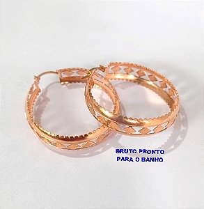 BRINCO NO BRUTO PRONTO PARA O BANHO(CX164)- BRINCO DE ARGOLA TODA TRABALHADA 3,5CM (PESO 7.8GR ) BRU24842