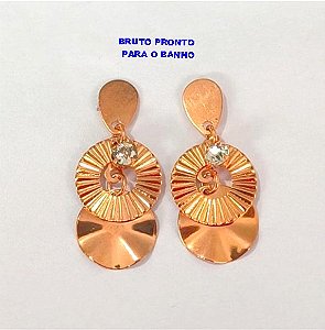 BRINCO NO BRUTO PRONTO PARA O BANHO(CX164)- BRINCO com um cristal de 2mm e peça martelada (PESO 1.9GR ) BRU24864