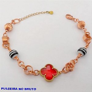 PULSEIRA NO BRUNTO PRONTO PARA O BANHO(CX165) -PULSEIRA 100% LATÃO DUAS BOLA DE 6MM DE PORCELANA E UM TREVO DE VIDRO) PESO 7.8GR -TAMANHO 18CM + EXTENSOR- BRU24901