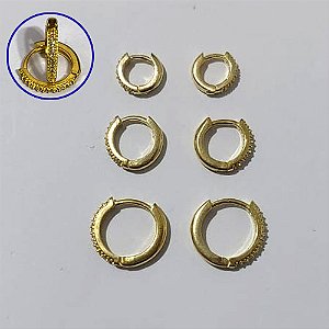 BRINCO NO BRUTO PRONTO PARA O BANHO - (CX.01) TRIO DE BRINCOS REDONDO CRAVEJADOS COM MICROS ZIRCÔNIAS - TAMANHOS - 16/14/12MM - PESO TOTAL 4,9GR - BRU30010